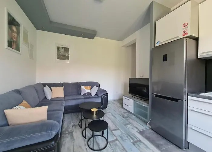 New Modern-park View-5 Minutes From Diocletian's Palace 아파트 *